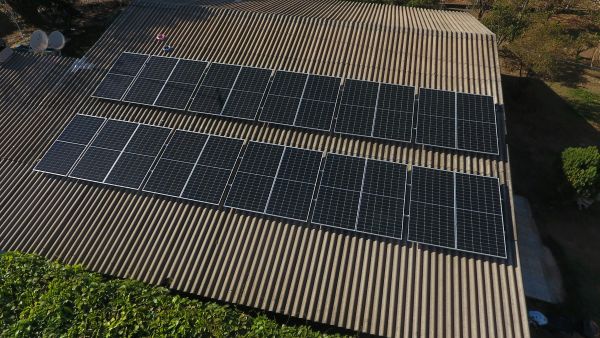 10 étapes clés pour concrétiser votre projet de panneaux solaires