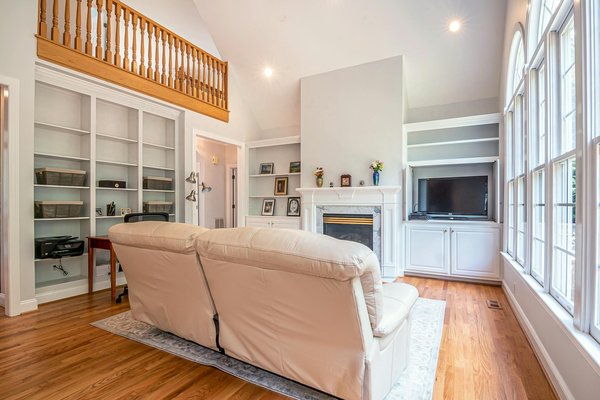 Miroirs décoratifs et enfants : Sécurité et amusement